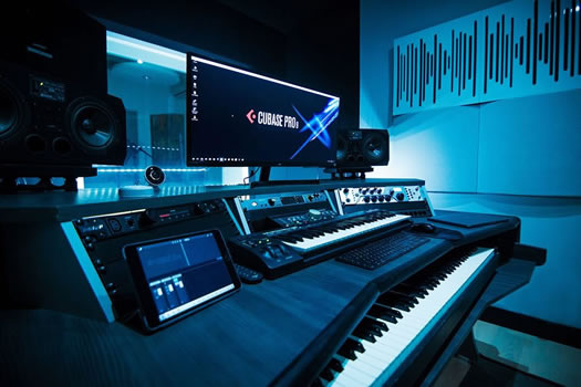 UpMusic Studio